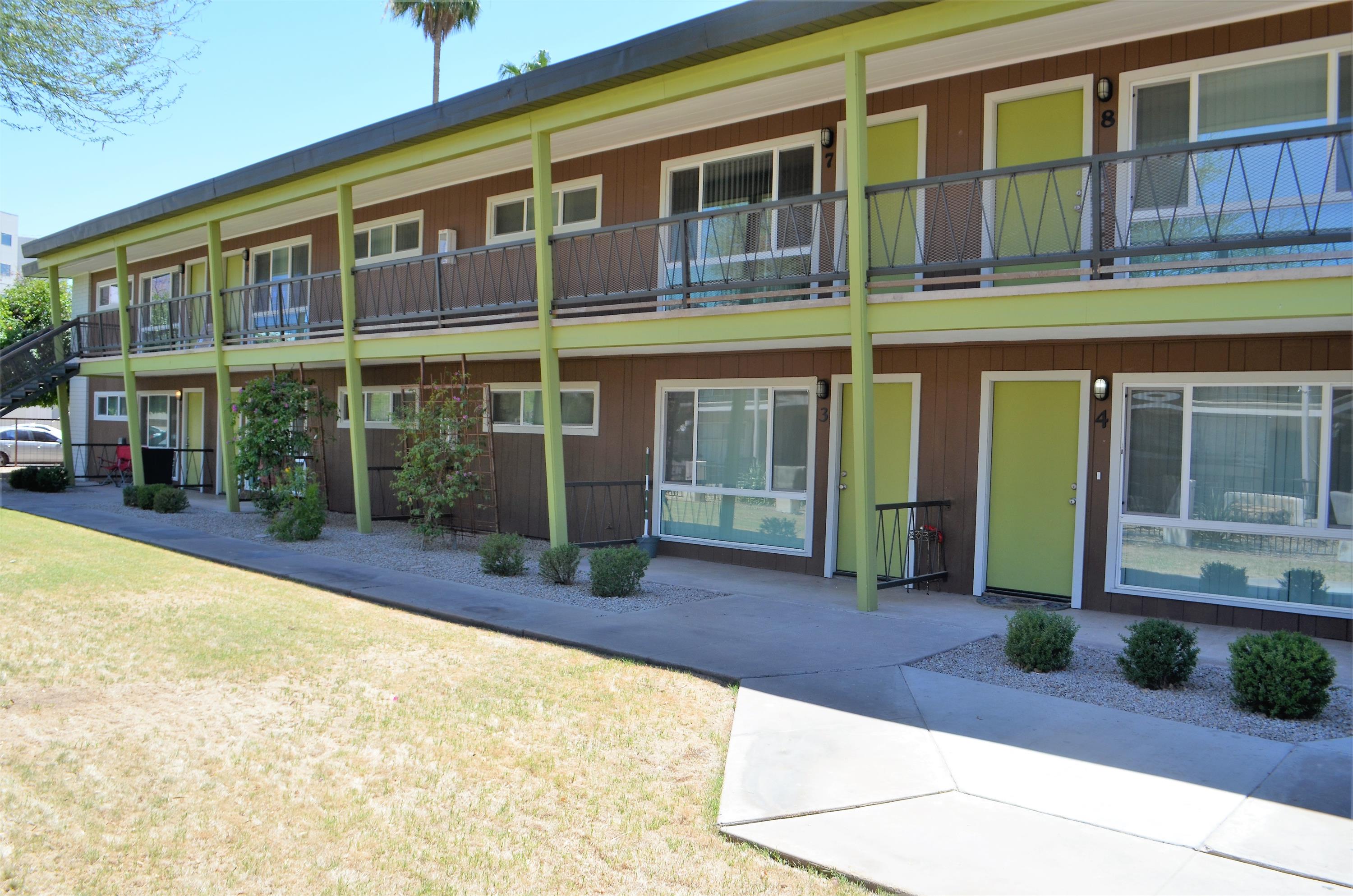 326 West Earll Drive - 4